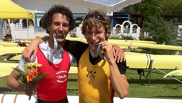 Felix Kottmann und Thomas Ortlieb mit der Silbermedaille